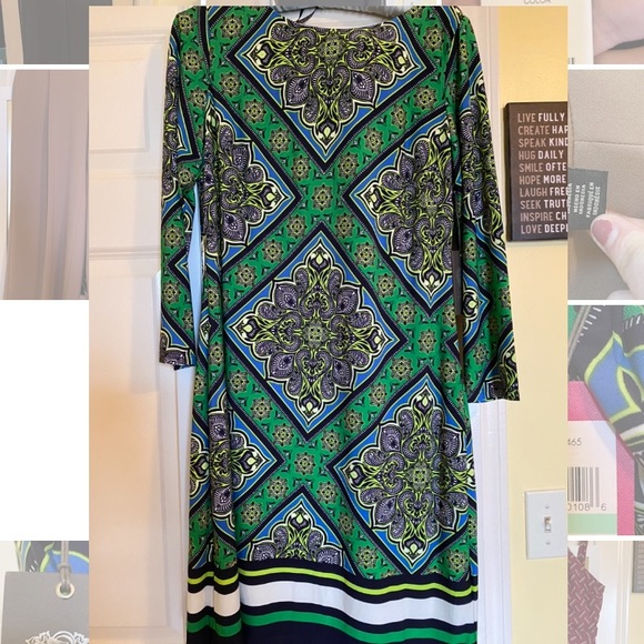 Formal dress - Picture 1 of 4